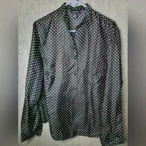 Jones New York Signature 100% Silk black w/ white poka dot button-down size 2X.